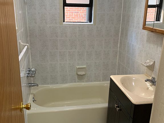 5th image of 30-44 48th St #1R