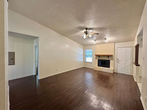 2nd image of 3323 Johnson Dr