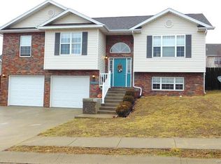 16126 Hummingbird Ln, Saint Robert, MO 65584