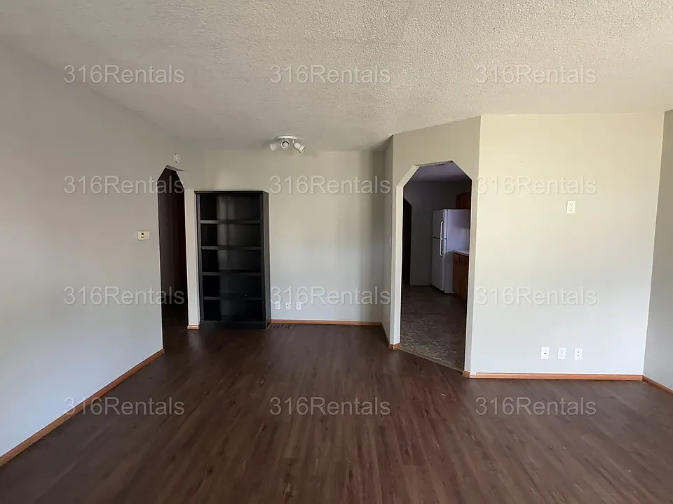 1617 W 3rd Ave