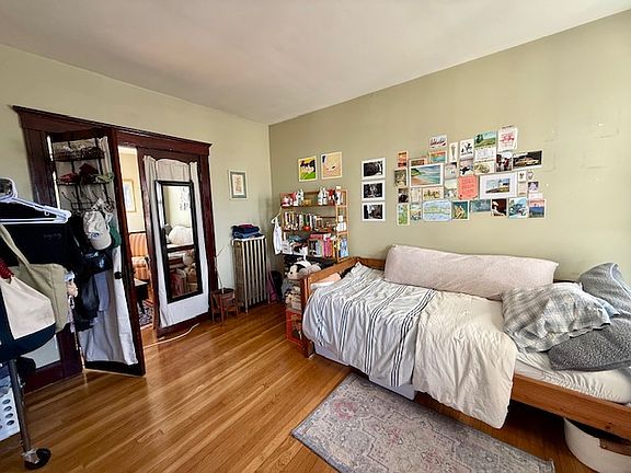 4th image of 210 Amory St APT 3R
