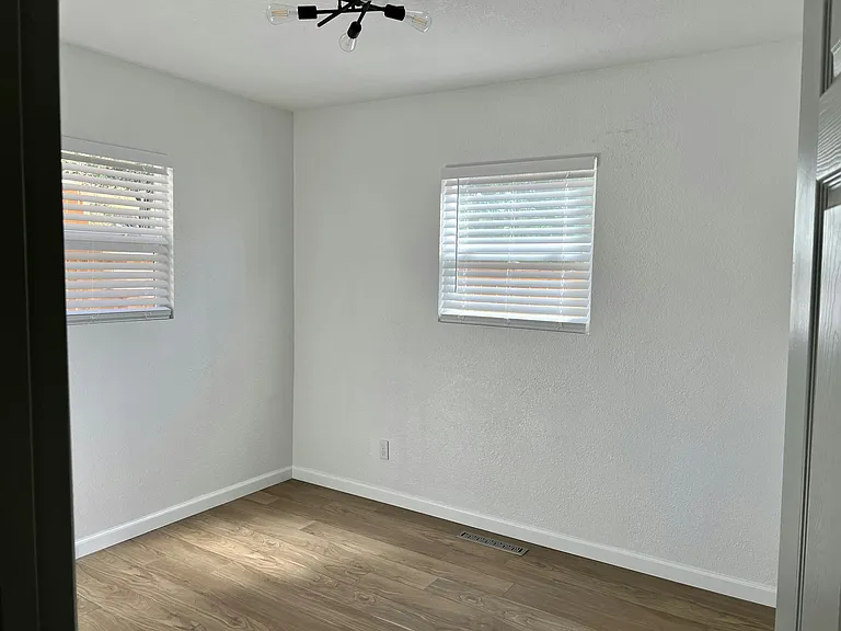 220 W Ramona Ave #222 — Photo 11
