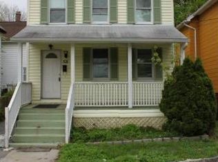 521 Harrison Ave, Peekskill, NY 10566