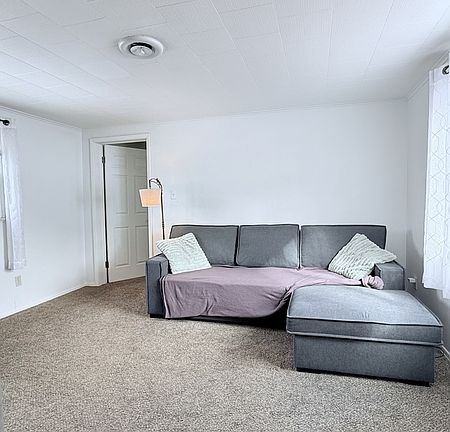 5th image of 1808 Trimble Ave APT 2