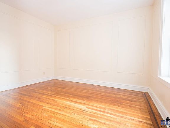 3rd image of 242 N Oraton Pkwy APT 303