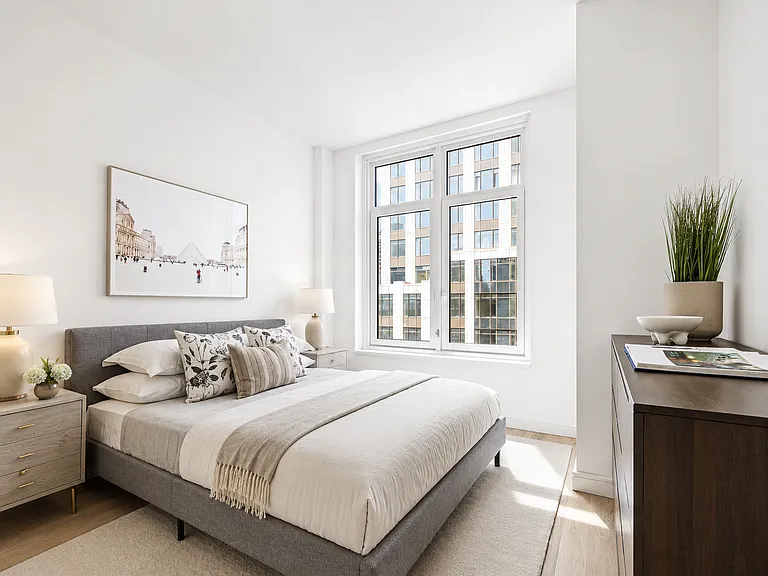 300 E 83rd St #12B — Photo 7
