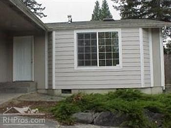 1st image of 11608 112th Ave E