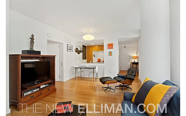 Rented by Douglas Elliman | media 10