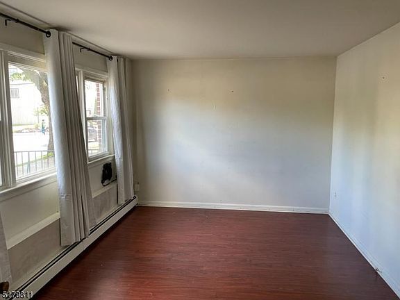 2nd image of 121 Harrison St #1F