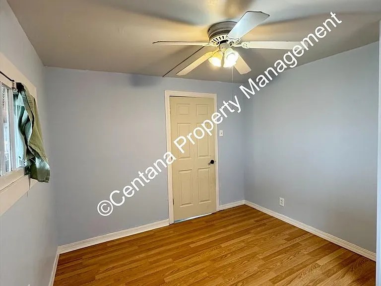 330 W Daly St — Photo 15
