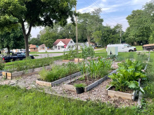 324 N Day Ave, Rockford, IL 61101