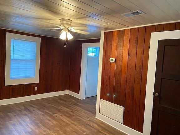 3rd image of 287 Okaloosa Ave