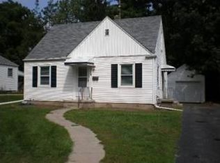 1316 Collegewood Dr, Ypsilanti, MI 48197