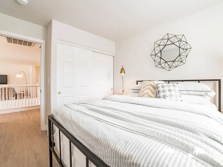 10470 Sky Gate St — Photo 19