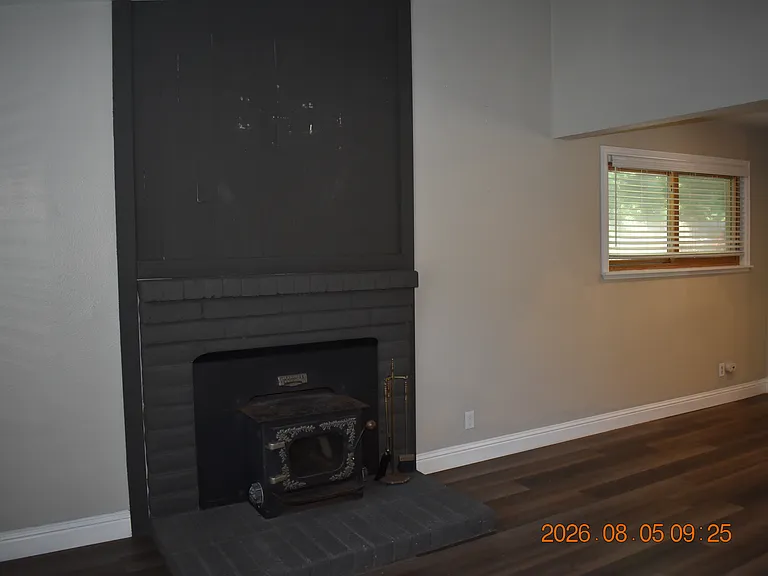 450 Buck Ave — Photo 3