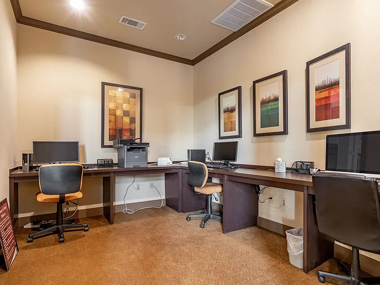 Carmel Canyon Apartments — Photo 19