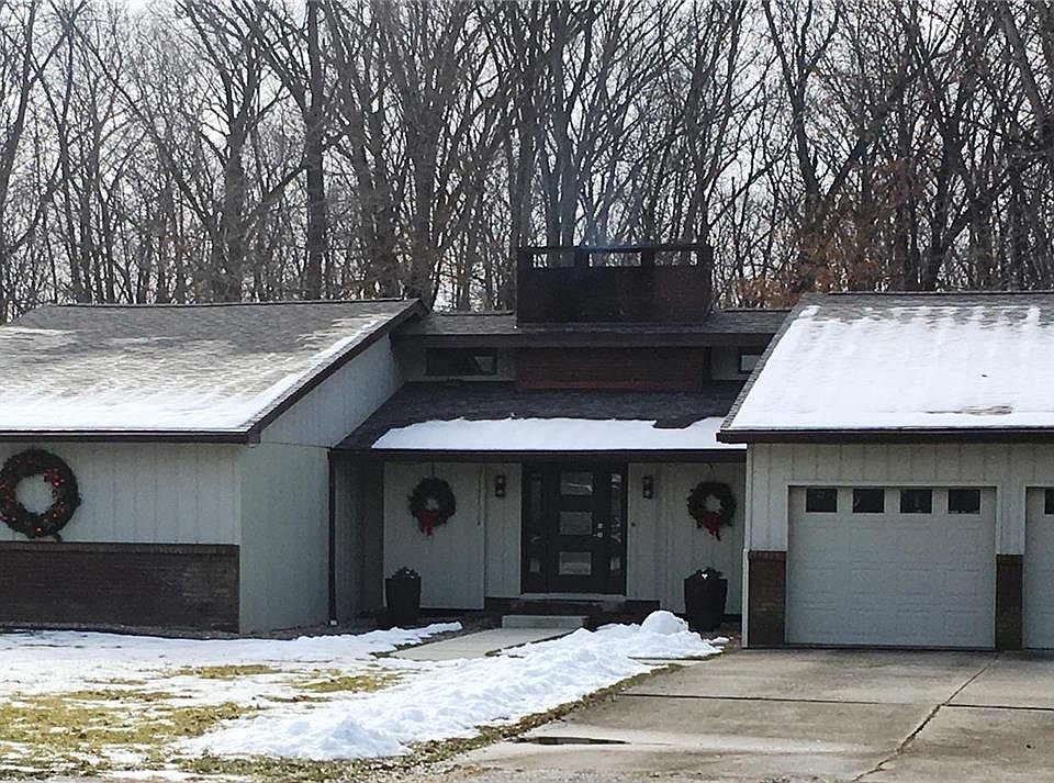 1st image of 1302 Lake Shore Dr