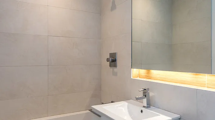 Rented by Nooklyn NYC LLC | media 51