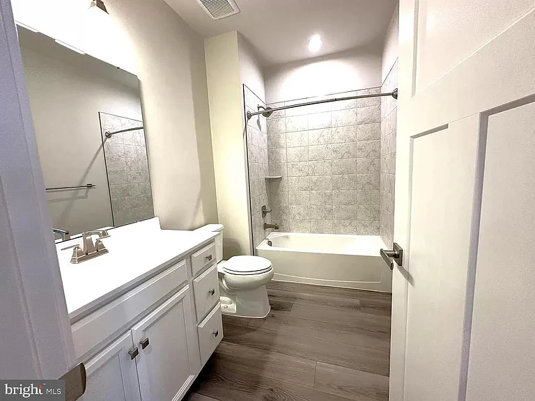 24161 Pissarro Dr — Photo 21