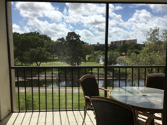 5th image of 14476 Amberly Ln APT 303