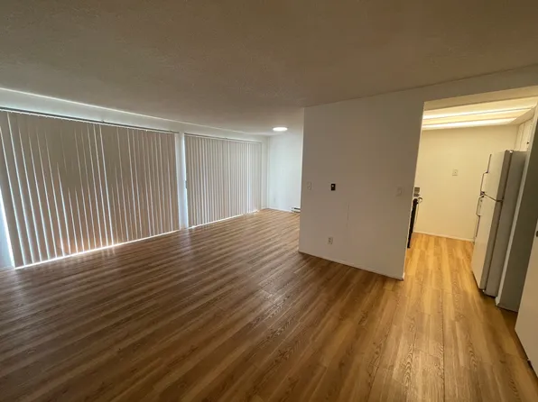 426 75th St SE APT 203, Everett, WA 98203