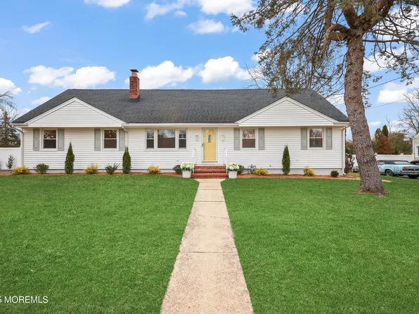 8 Arbor Way, Ocean Twp, NJ 07712