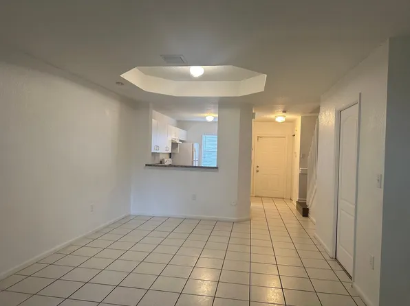14118 SW 121st Pl #4-26, Miami, FL 33186