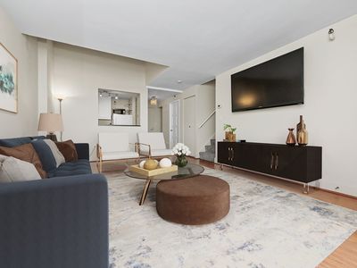 42 8th St APT 1307, Charlestown, MA, 02129