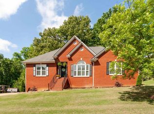 3812 Hazelnut Dr, Trussville, AL 35173