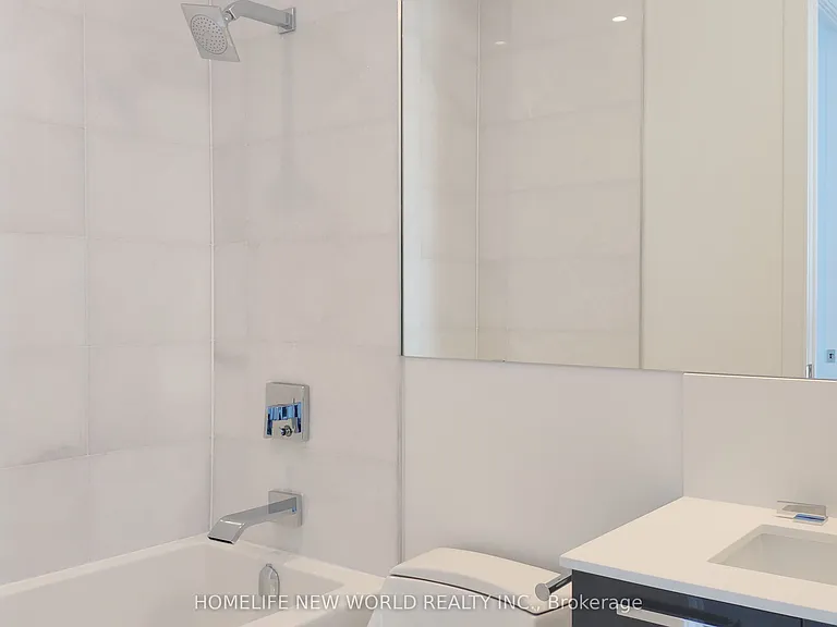 50 Charles St E #5103 — Photo 12
