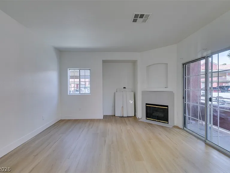 4730 E Craig Rd #1085 — Photo 5