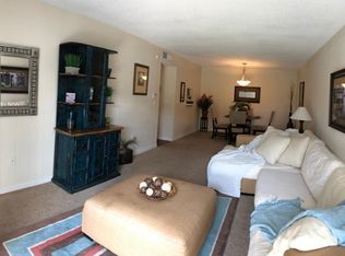 5638 Louis Xiv Ct APT C, Tampa, FL 33614