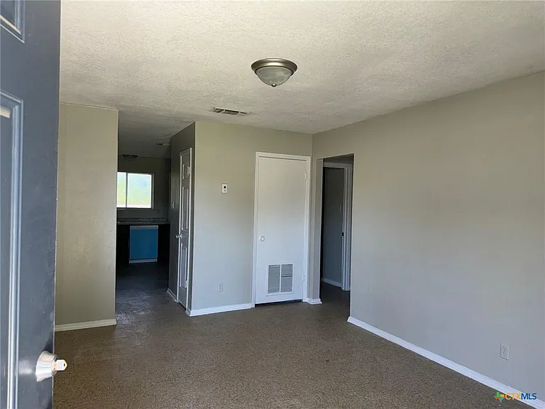 1207 Charisse St #D — Photo 11