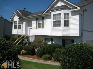 4197 Flakes Mill Manor Ln, Ellenwood, GA 30294