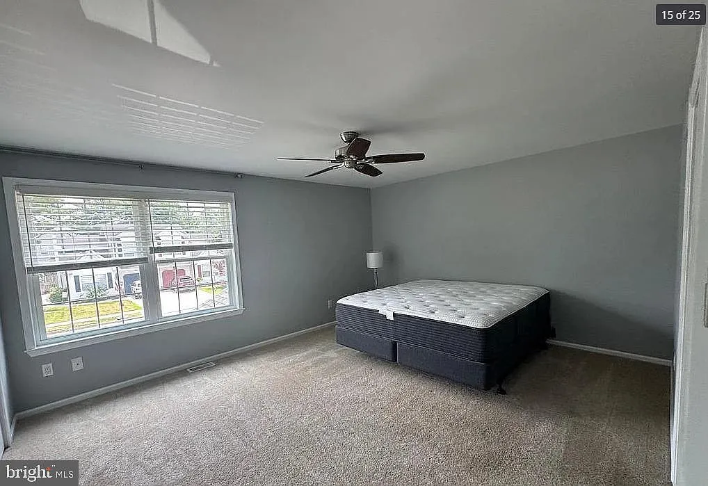3 bed, 2.5 bath, 1440 sqft, $3,100 — Photo 4