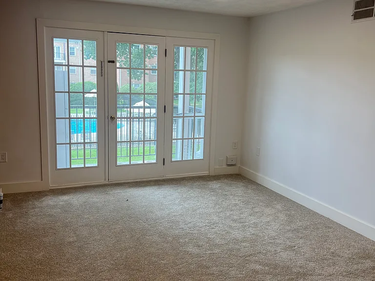 9481 Fairfax Blvd #203 — Photo 35