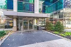 37 Grosvenor St #1007 — Photo 3