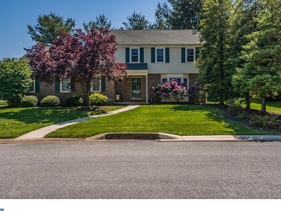 1st image of 2 Quail Ct