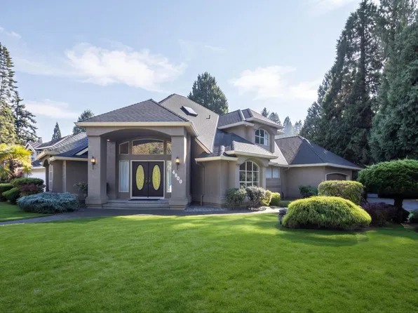 4800 English Bluff Ct, Delta, BC V4M 4C5