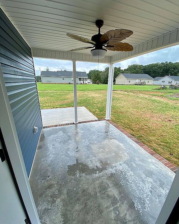 2nd image of 133 Lonehart Ln