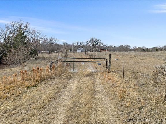 2nd image of 14394 Clifton Rd