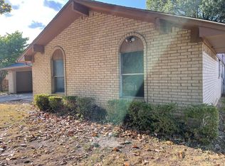 2723 Emerson Ln, Denton, TX 76209