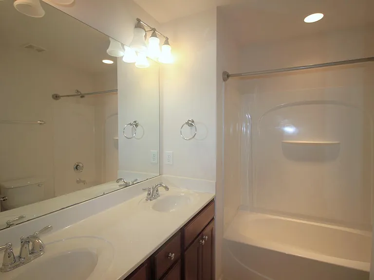 8809 Macedonia Lake Dr — Photo 26