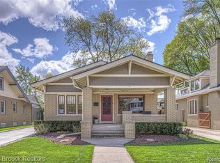 676 Ridgedale Ave, Birmingham, MI 48009