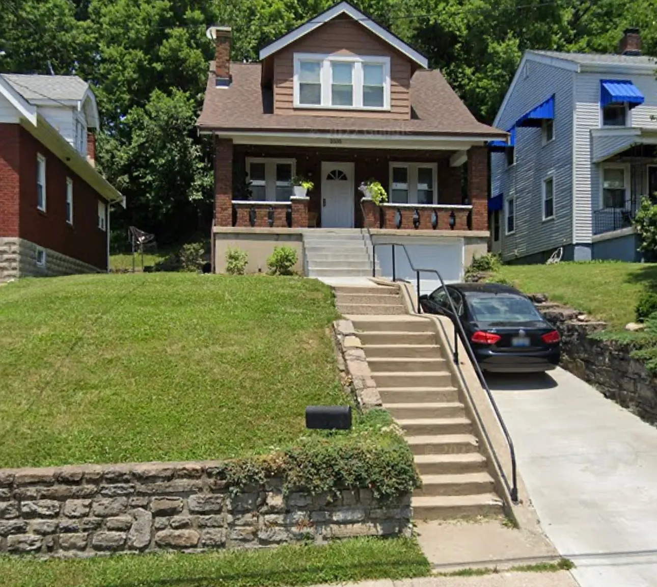 2 bed, 1030 sqft, $1,700 — Photo 2