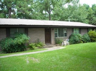 214 Henrietta Rd, Center, TX 75935