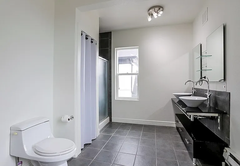 3016 Stout St #A — Photo 29