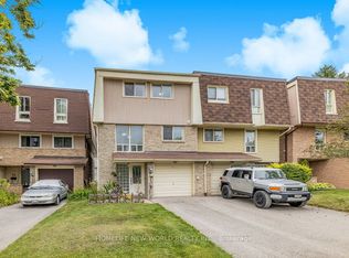 61 Poplar Cres, Aurora, ON L4G3M4