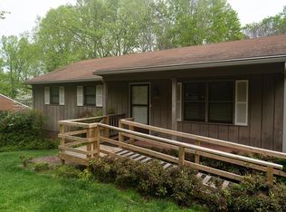 2052 Overbrook Rd, Lynchburg, VA 24501