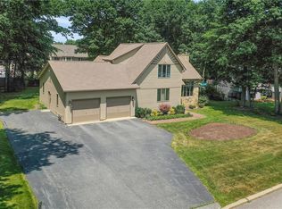 55 Basil Xing, Cranston, RI 02921